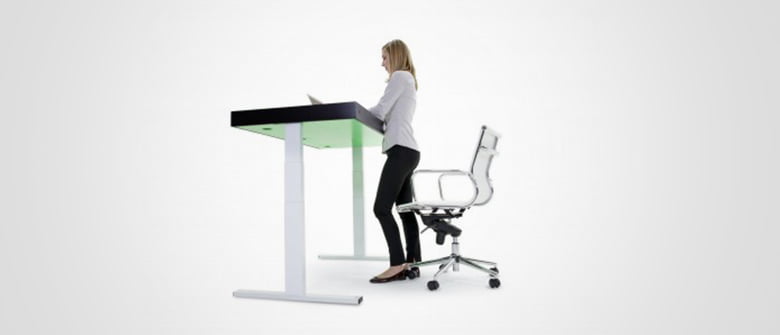 Uma mesa que ajuda a combater o sedentarismo