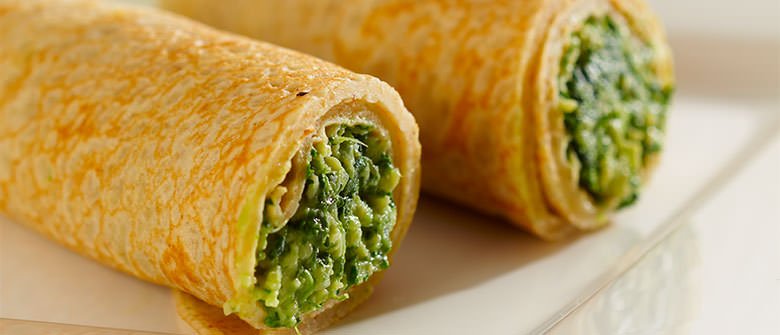 Panqueca de quinua com espinafre e queijo