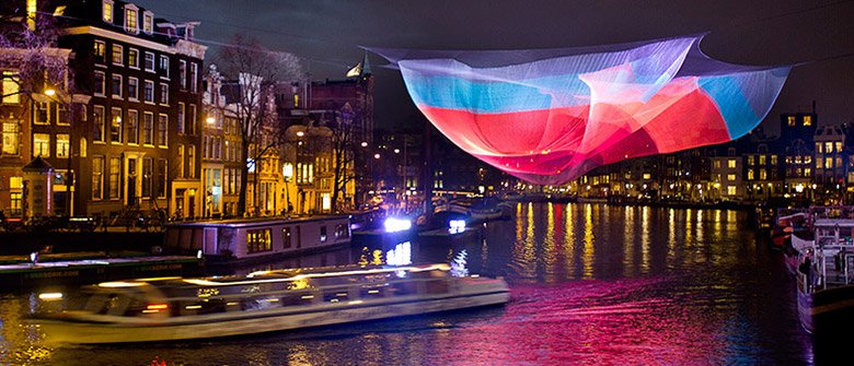 Com a cabeça nas nuvens