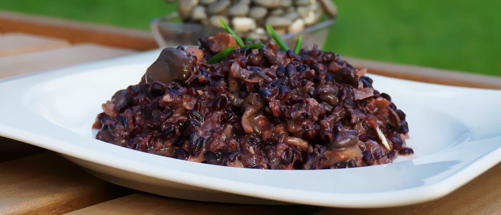 Risoto de shimeji com arroz negro