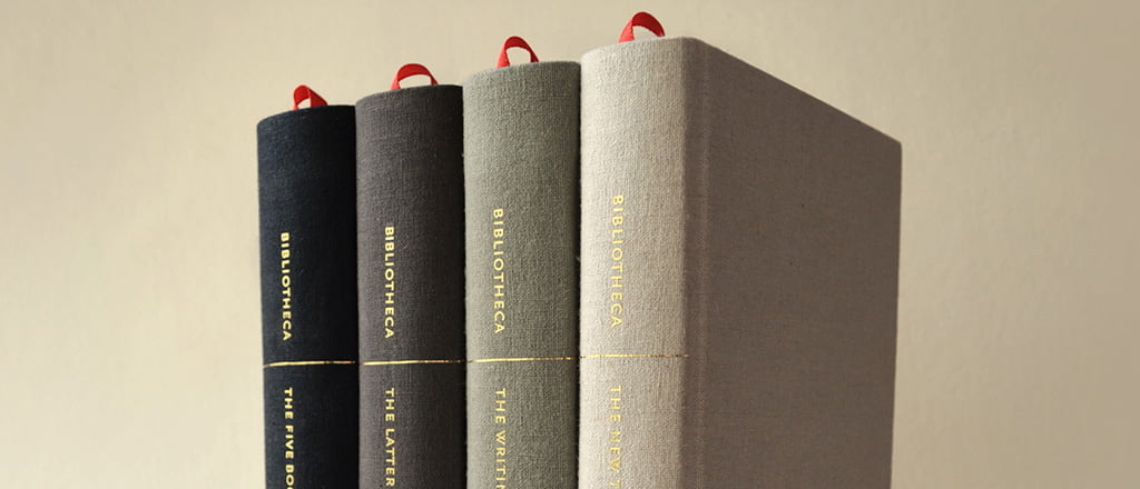 Relançando a Bíblia