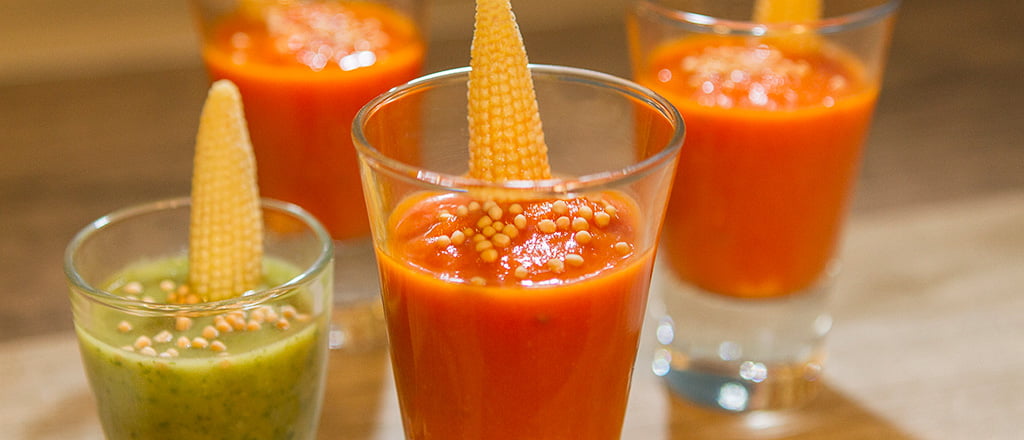 Sopa colombiana: tomate e espinafre