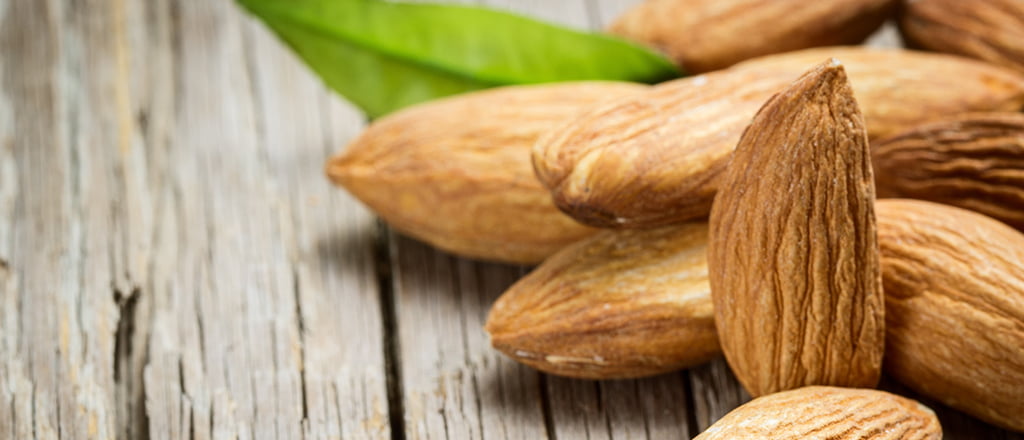 O lado negro das amêndoas