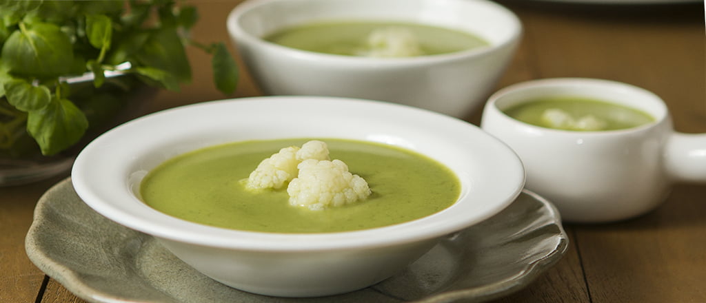 Sopa de espinafre e couve flor