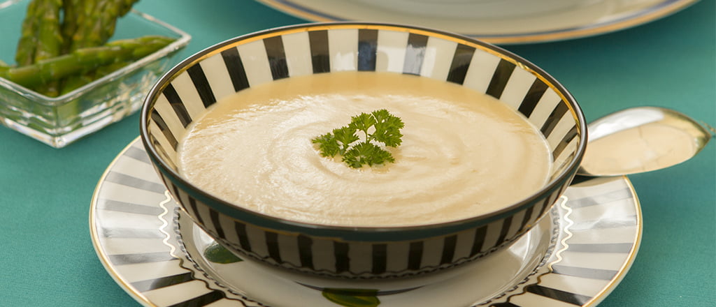 Creme leve de aspargos