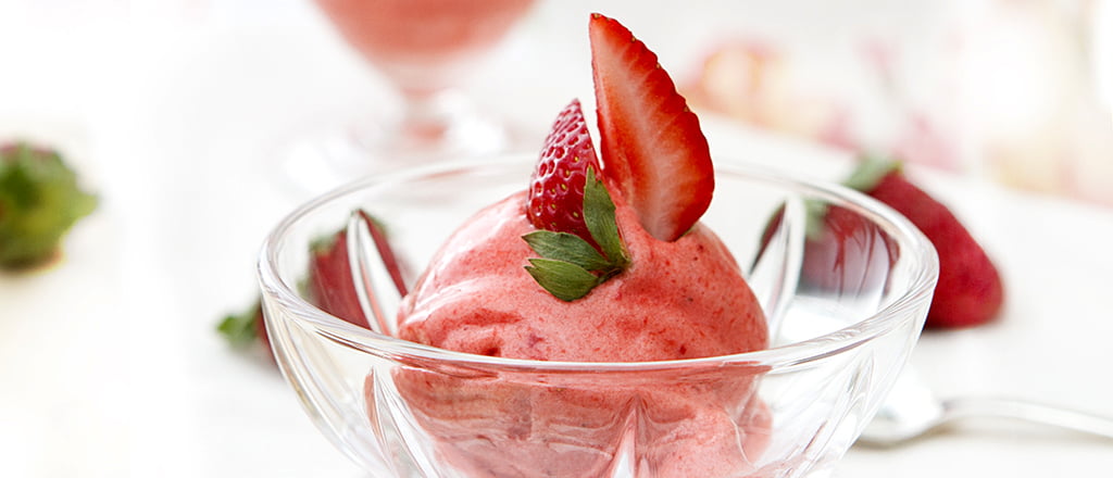 Sorvete caseiro de morango