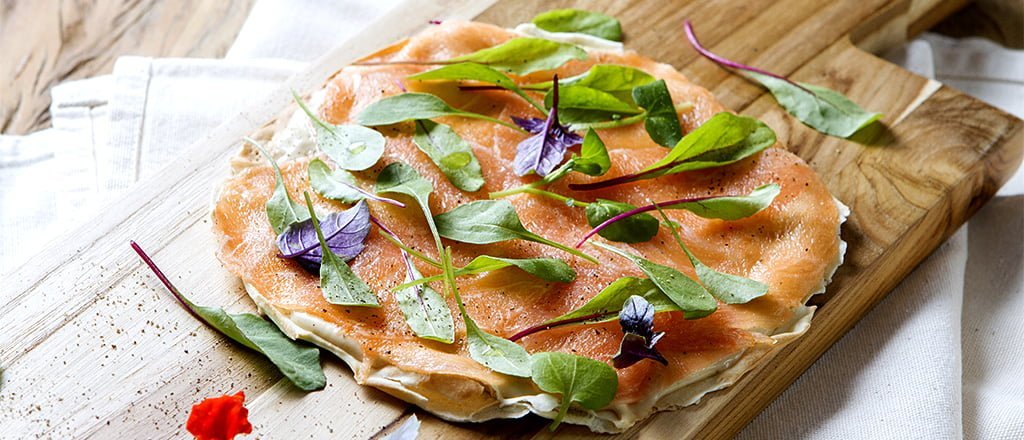 Crostini de salmão trufado