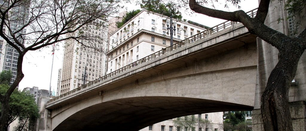 A história sob seus pés