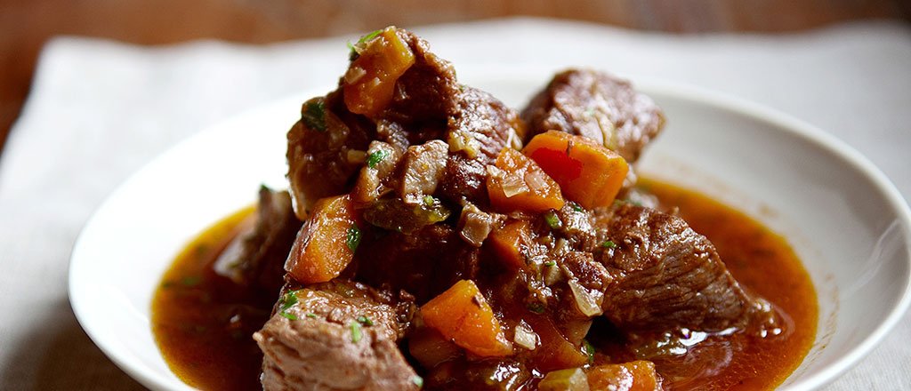 Cozido de carne e legumes