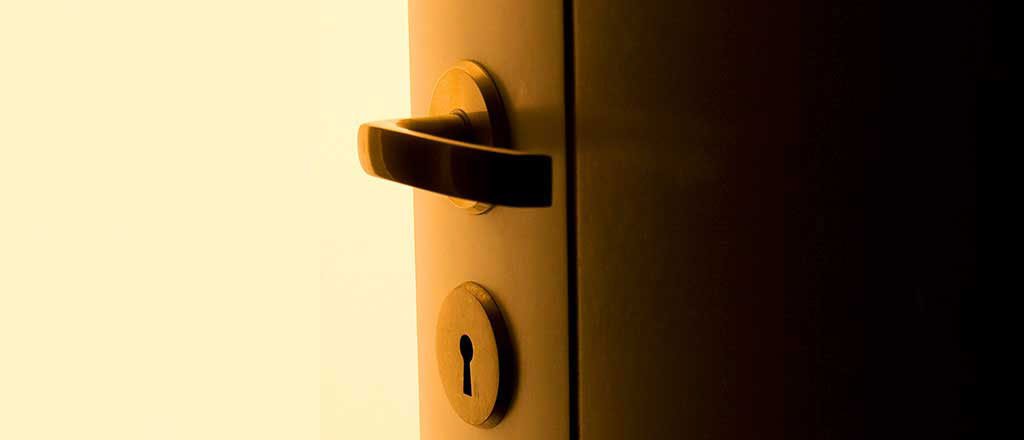 Estudo revela como portas causam esquecimento