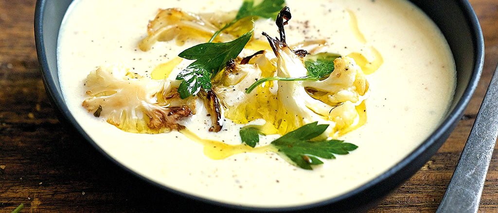 Sopa de couve-flor assada